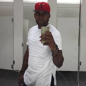 Meet your Posher, Julio rafael